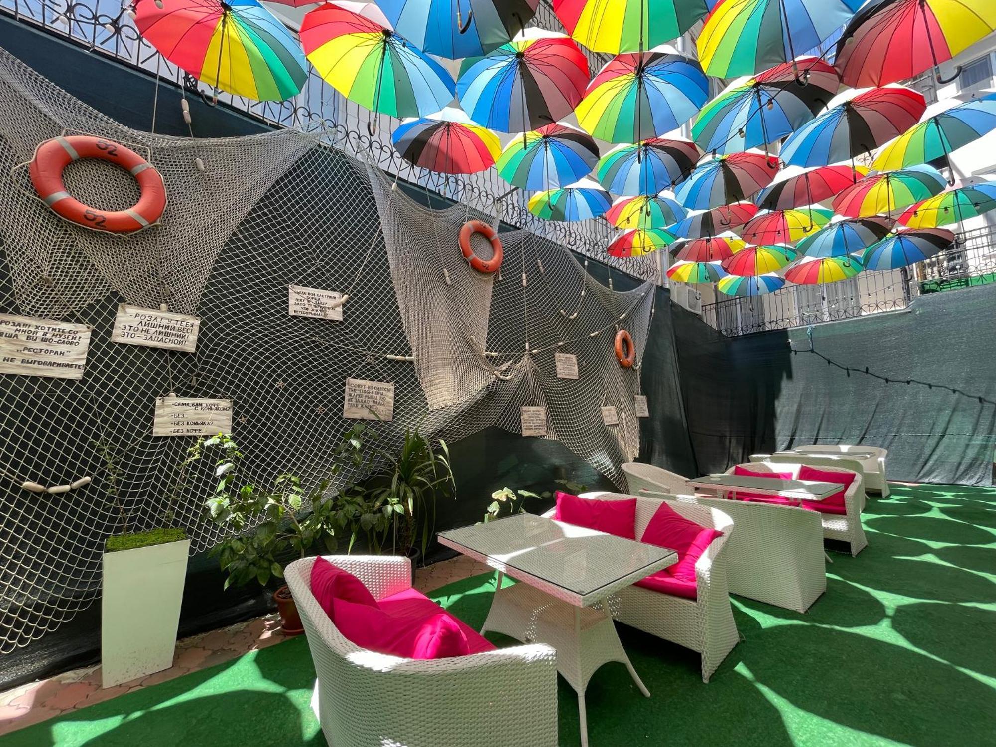 Hotel 52 Odesa Exterior photo